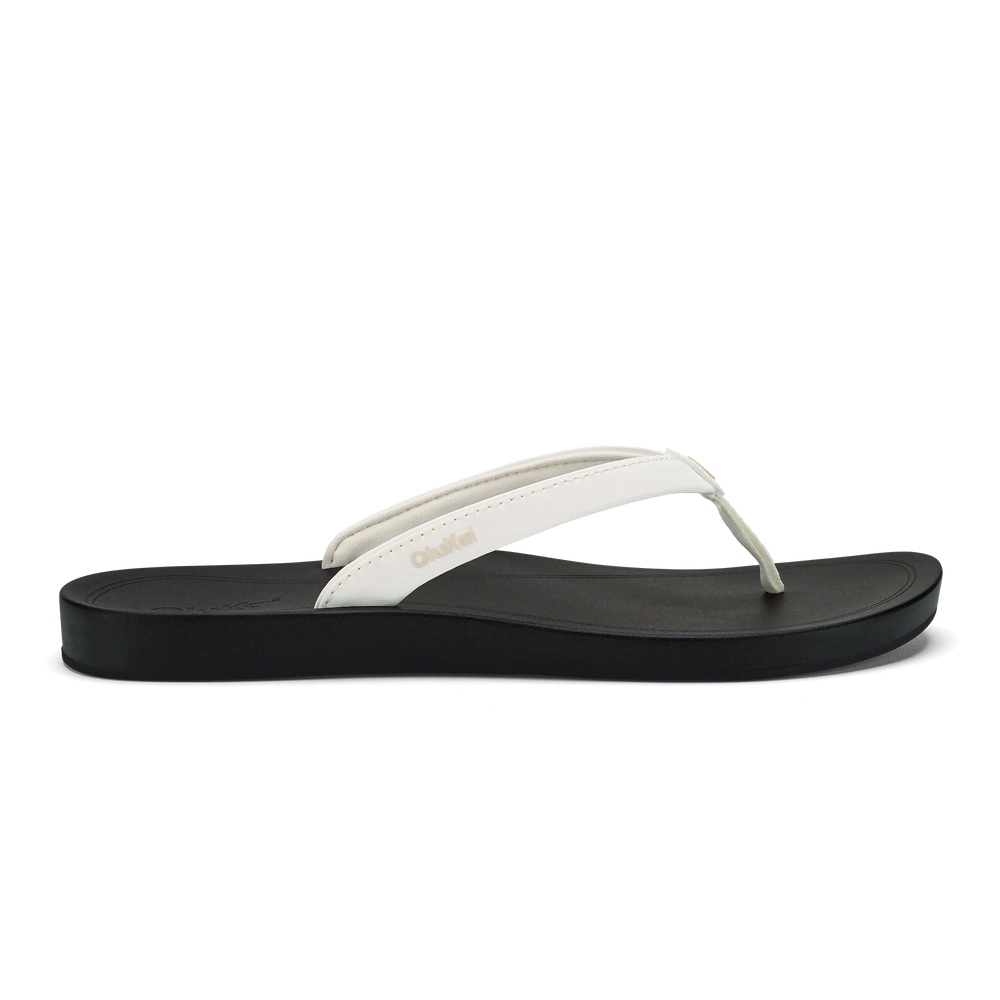 ‘Uiki - Bright White / Lava Rock