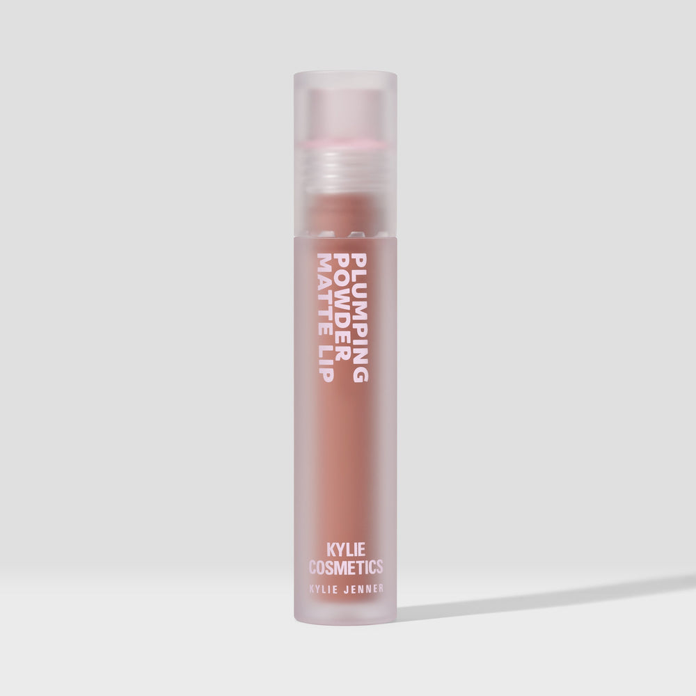 Kylie’s Peachy Glow Look Bundle